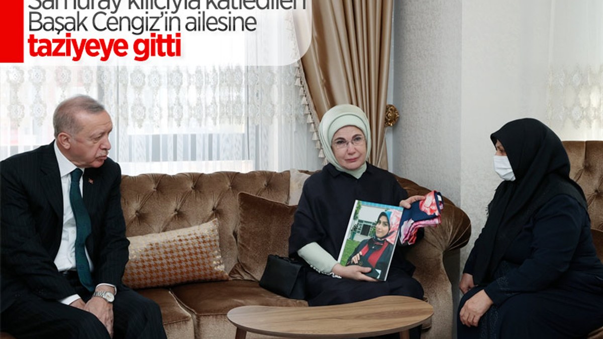 Cumhurbaşkanı Erdoğan Başak Cengiz'in ailesinin evine gitti