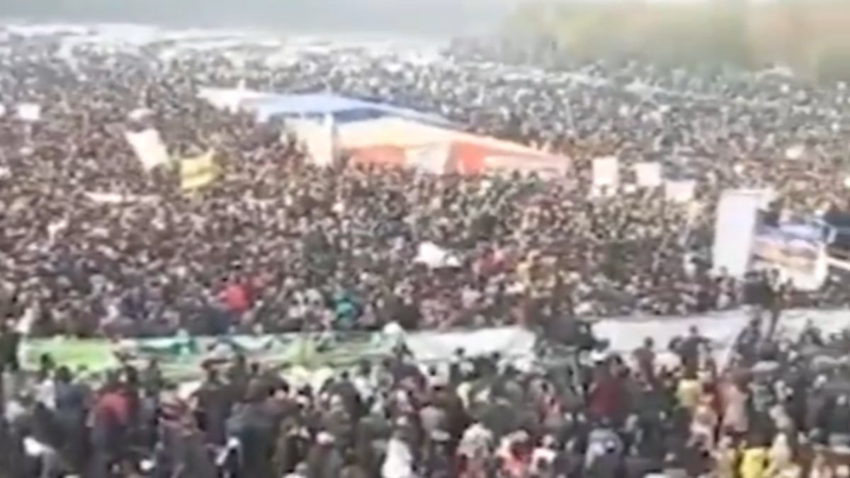 Zayende Irmağı'nın kurumaya terk edilmesi İran'da protesto edildi