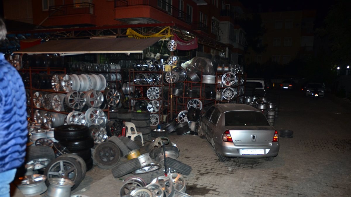 Antalya'da trafikte makas kaza getirdi: 4 yaralı