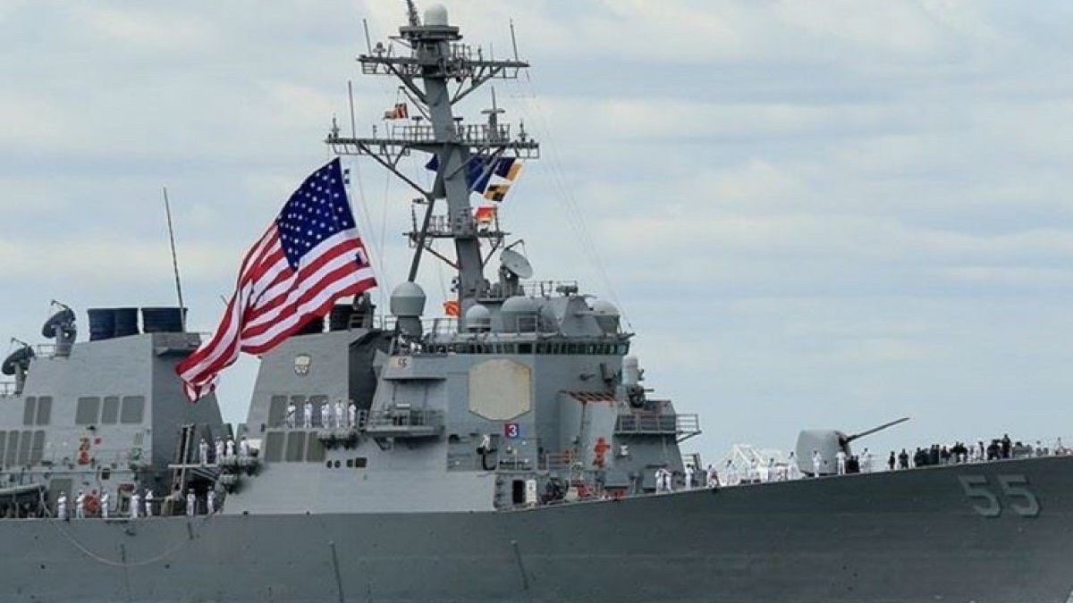 ABD'li emekli kaptandan Rusya ve Çin uyarısı