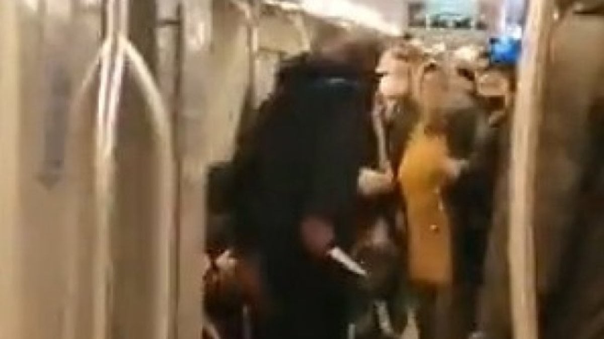 Kadıköy metrosundaki bıçaklı saldırganın babası konuştu