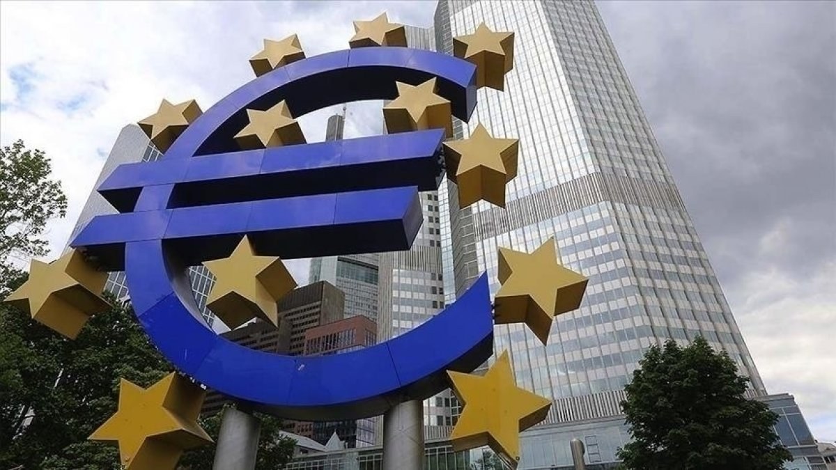 Euro Bölgesi'nde enflasyon 25 yılın zirvesine çıktı