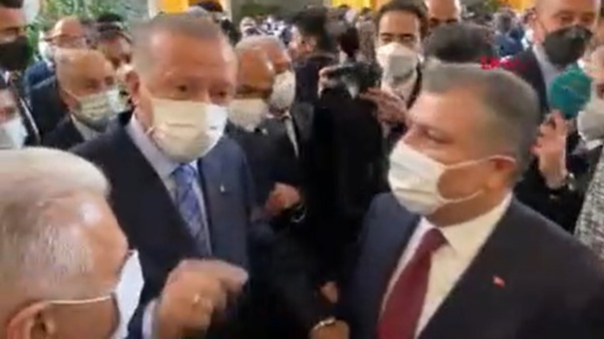 Cumhurbaşkanı Erdoğan, Fahrettin Koca'nın açıklamalarına dahil oldu