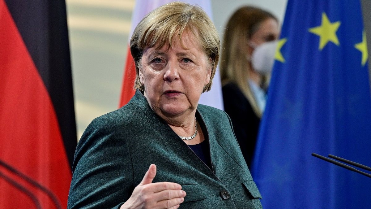 Alman basını: Merkel'i özleyeceğiz