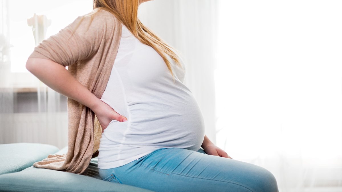 Hamilelikte yaşanan sırt ağrılarını hafifletmenin 5 yolu