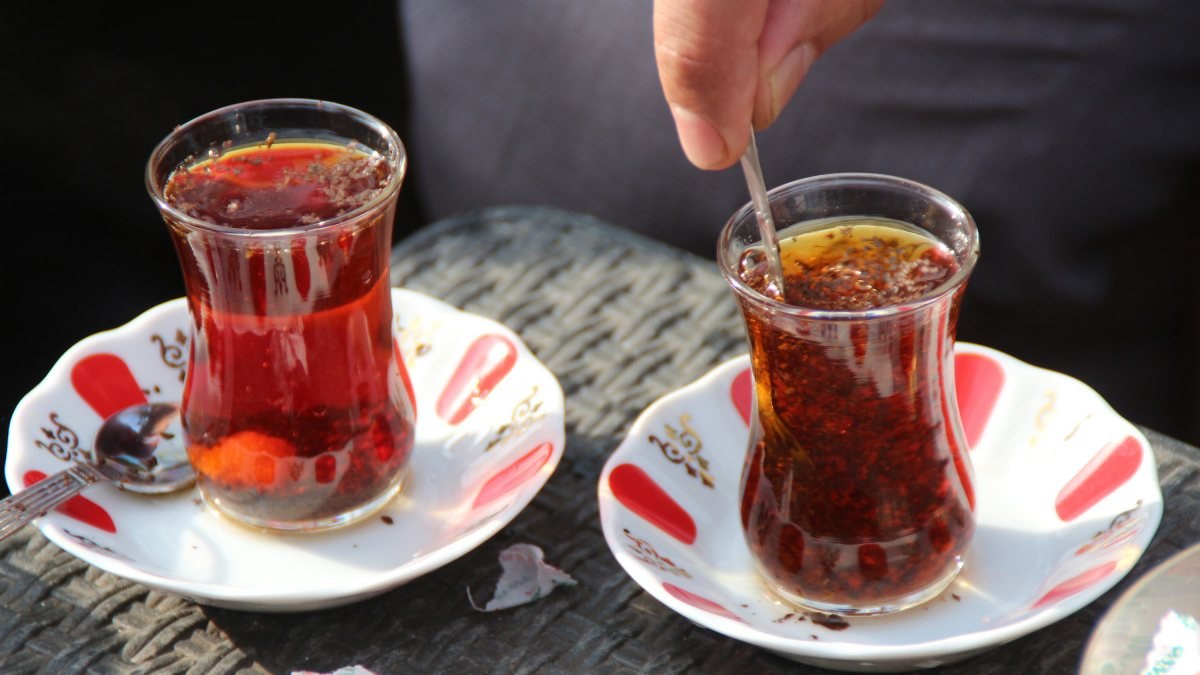 Dünya Çay Günü'nde çay demleme teknikleri anlatıldı