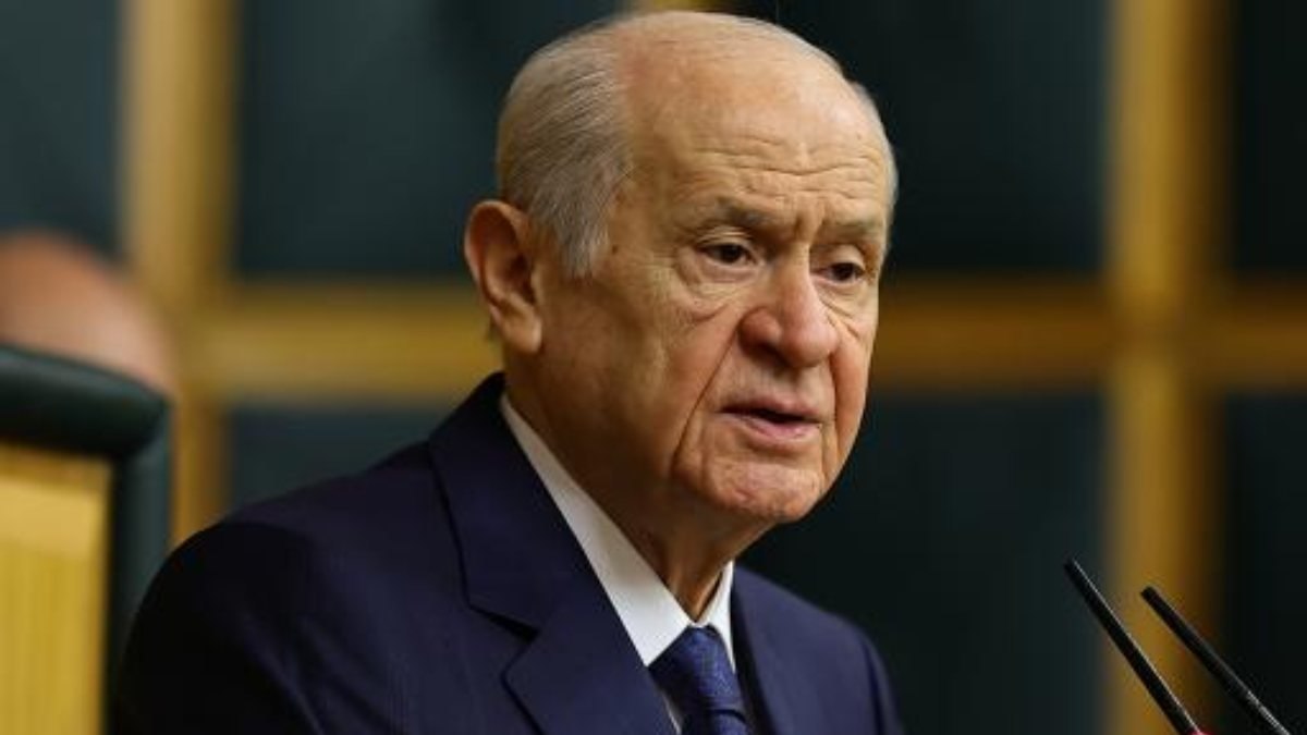 Devlet Bahçeli'den 2022 asgari ücreti değerlendirmesi