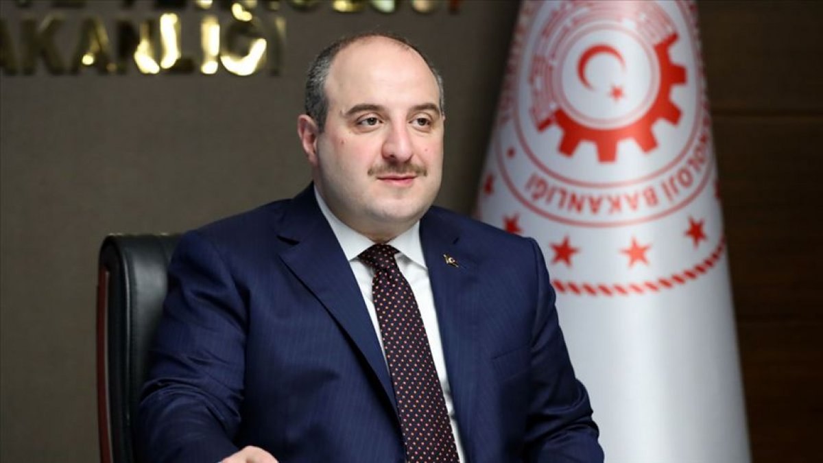 Mustafa Varank, batarya üretimi için verilecek desteği yorumladı
