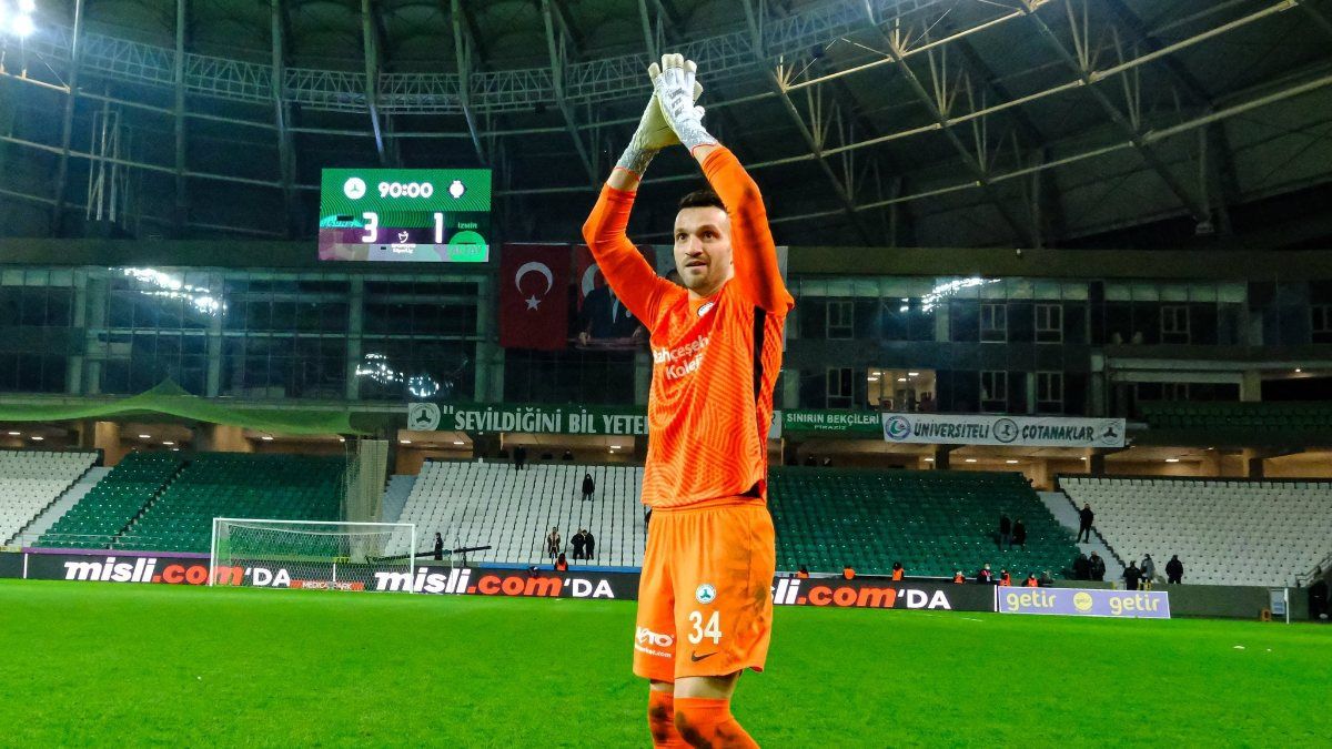 Okan Kocuk, performansıyla dikkat çekiyor