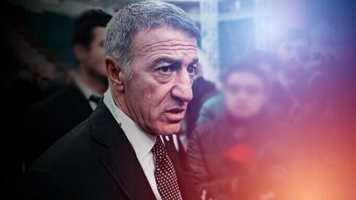 Ahmet Ağaoğlu: Hakemler daha dikkatli olmalı