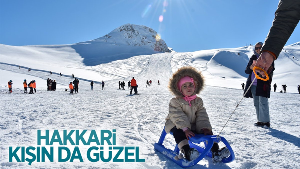 Hakkaride kayak sezonu başladı
