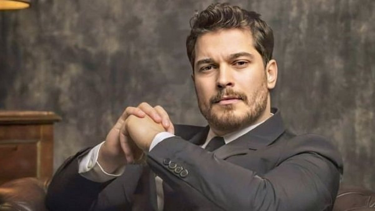 Süslü Korkuluk'ta Çağatay Ulusoy'un partneri için görüşülen isimlere bakın! İkisi de birbirinden iddialı...