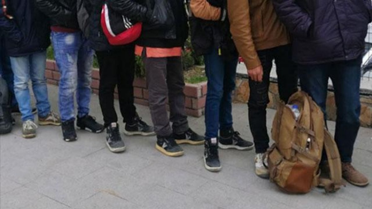 İstanbul'da 243 düzensiz göçmen yakalandı