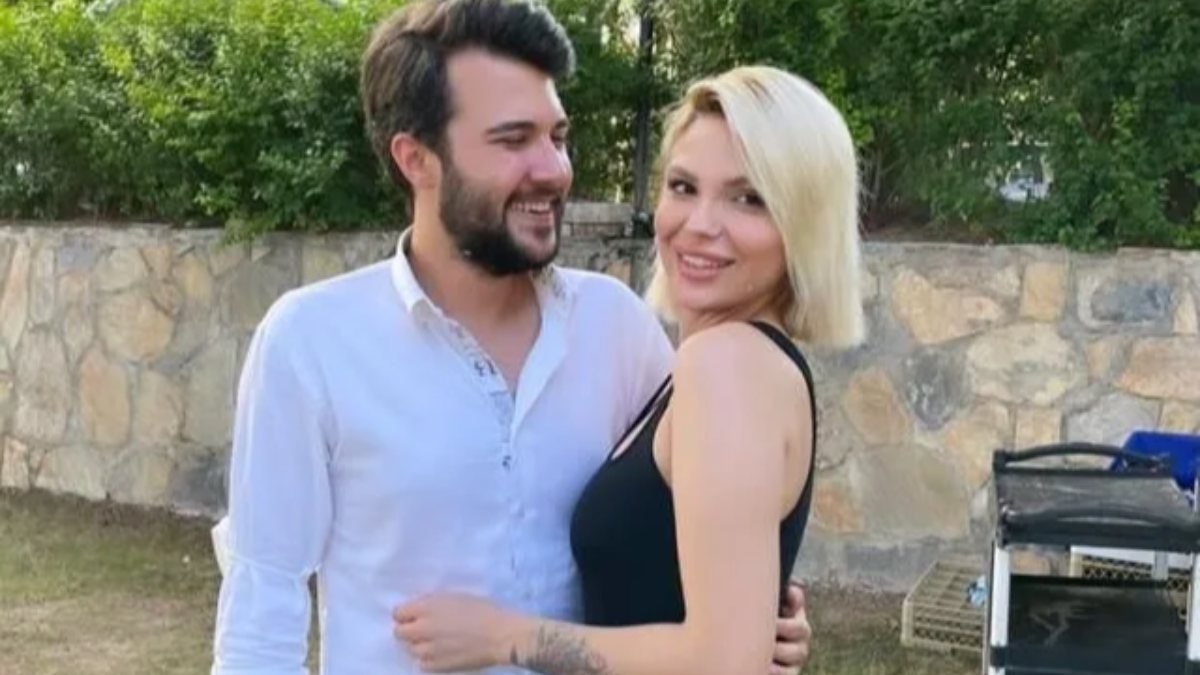 Bir paylaştı olay oldu! Arka Sokaklar'ın Metin'i Furkan Göksel'in sevgilisi...