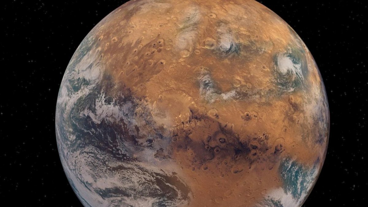 Mars'taki dev buz kütlesi görüntülendi