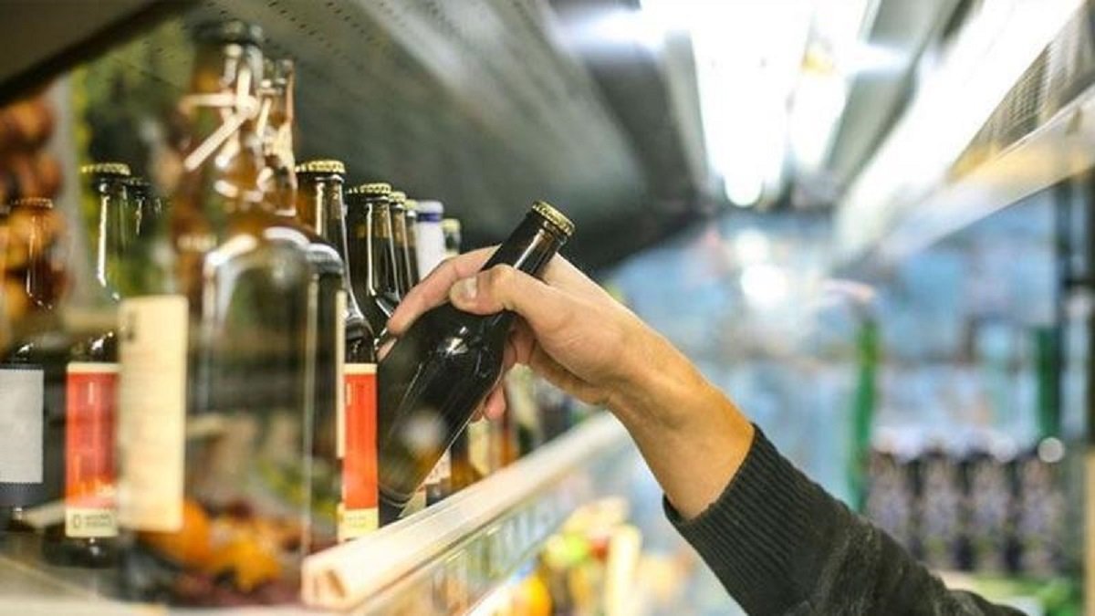 Yeni zamlı alkol fiyatları 2022: Bira, şarap, viski, votka ve rakı fiyatları ne kadar, kaç TL oldu?