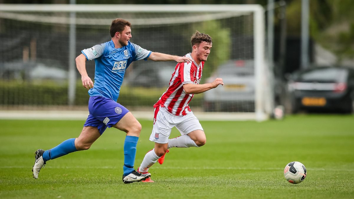 Emre Tezgel, Stoke City tarihine geçti