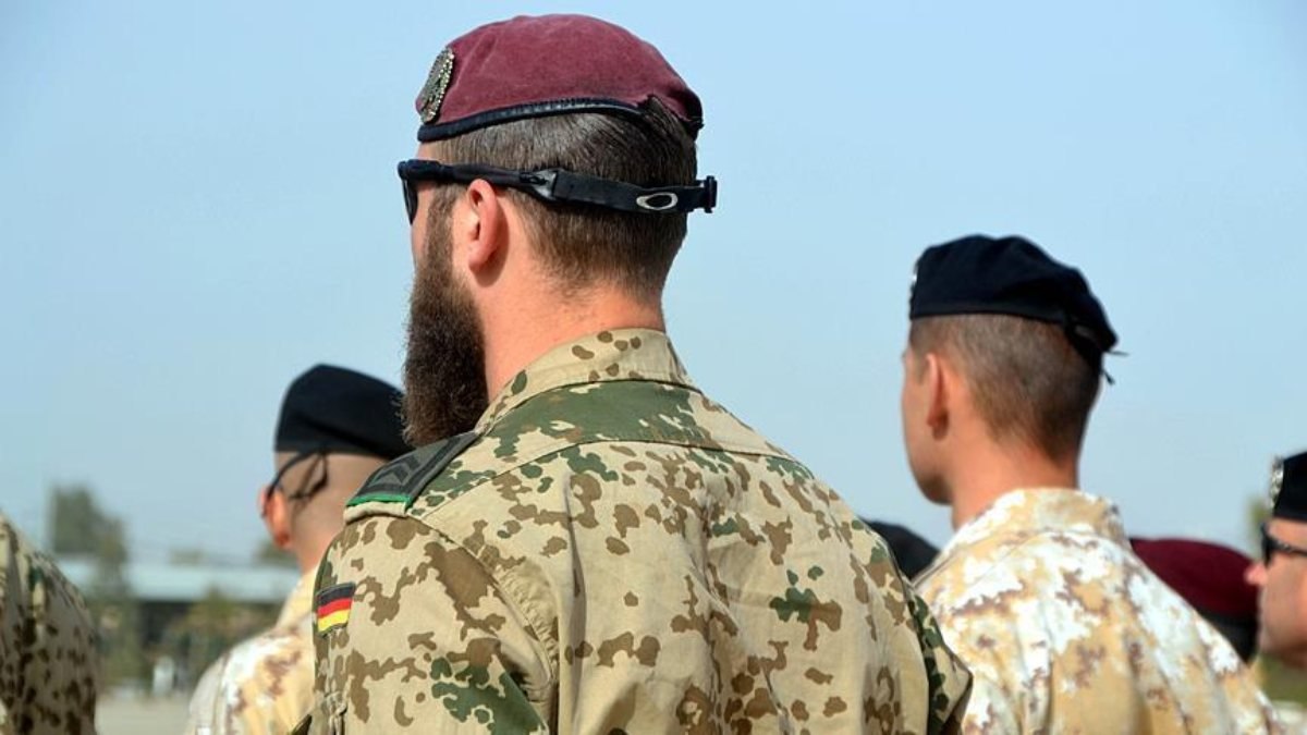 Irak'taki Alman askerlerinin görev süresi uzatıldı