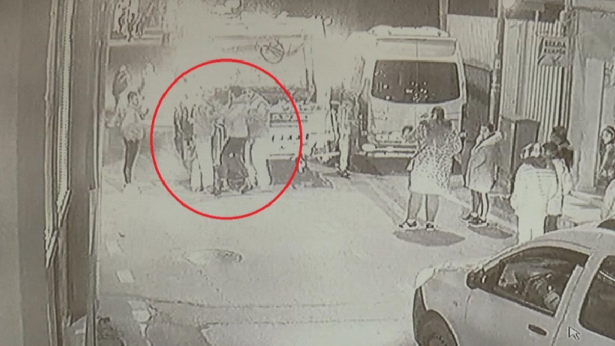 Bursa'daki temizlik işçisi, çöp alırken kaza yaptıkları için darbedildi