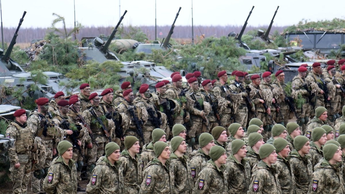 WSJ: Baltık ülkelerindeki ABD silahları Ukrayna'ya gönderiliyor