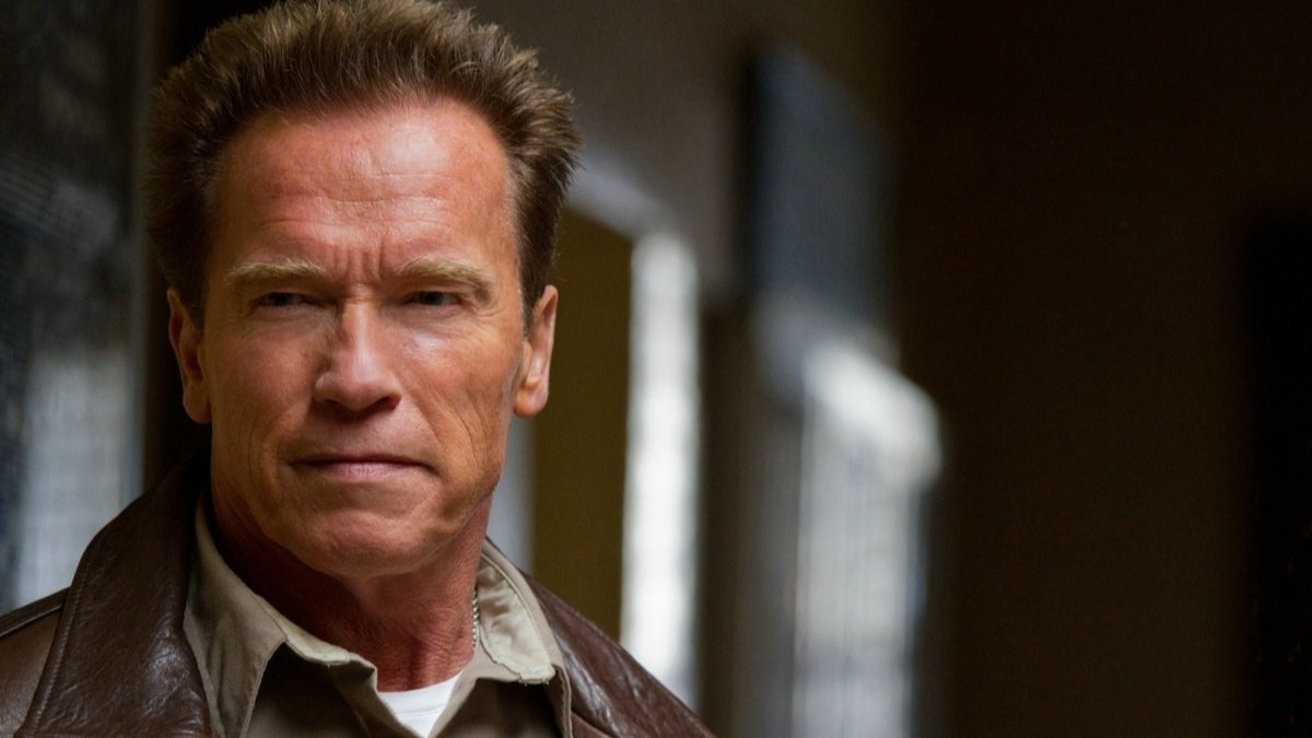 Arnold Schwarzenegger kaza yaptı
