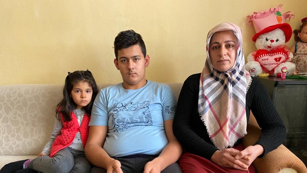 Ankara'da oğlunun hakkını savunan anneye hapis