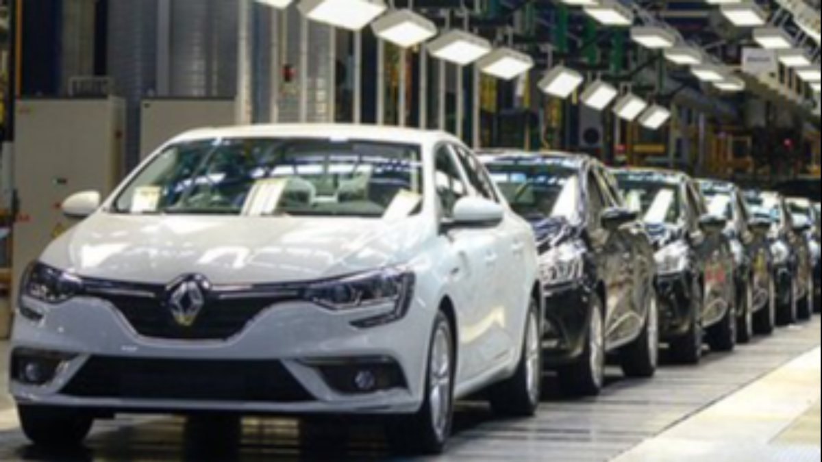 Renault, çip krizi nedeniyle Türkiye'de üretime ara verdi