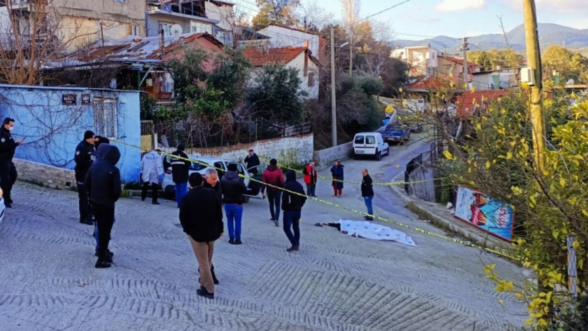 İzmir'de vücudunda darp izleri olan bir ceset bulundu