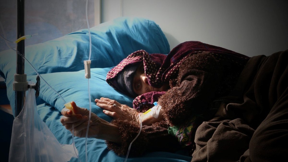DSÖ: Afganistan'da sağlık sistemi çöküşün eşiğinde