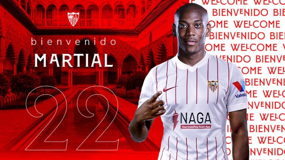 Sevilla, Martial'i açıkladı