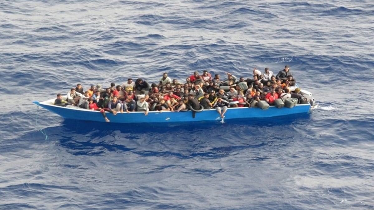 Tunus’ta göçmen teknesi battı: 6 ölü 30 kayıp