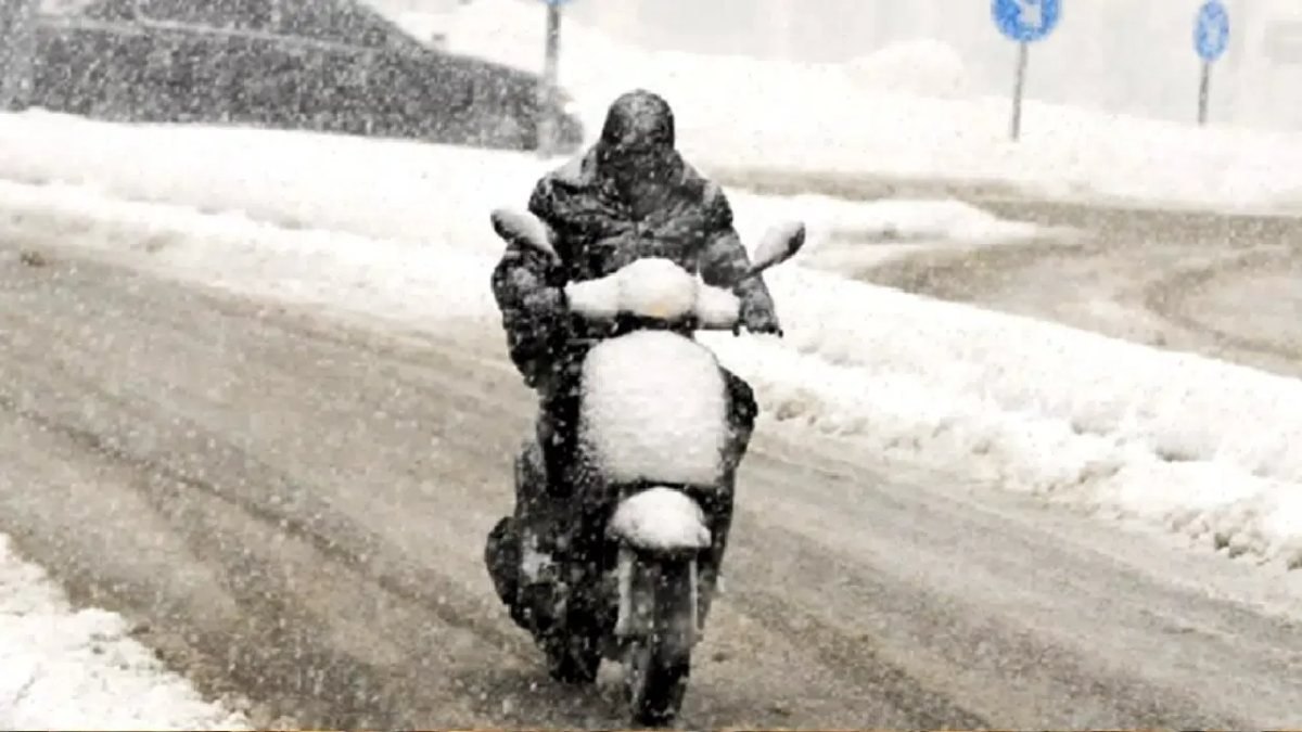 İstanbul'daki moto kurye ve scooter yasağı yarın sona eriyor