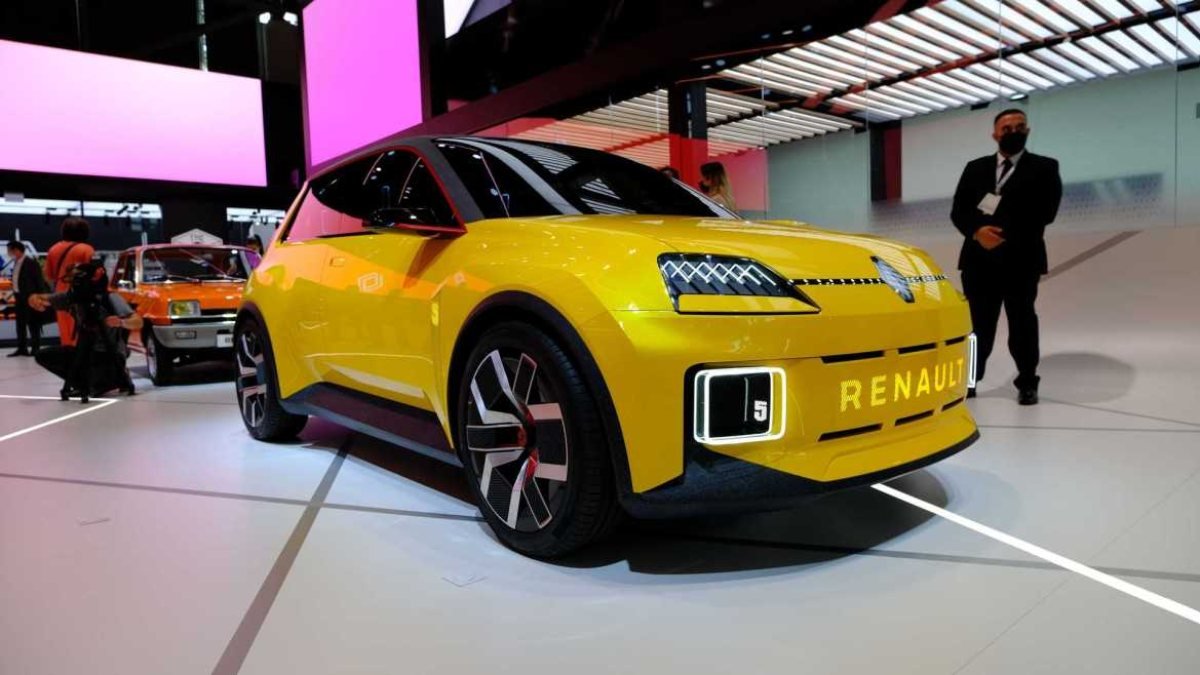 Renault ve Nissan ittifakı, elektrikli araçlara 26 milyar dolar yatıracak