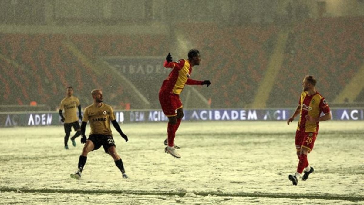 Ertelenen Gaziantep FK-Yeni Malatyaspor maçının tarihi belli oldu