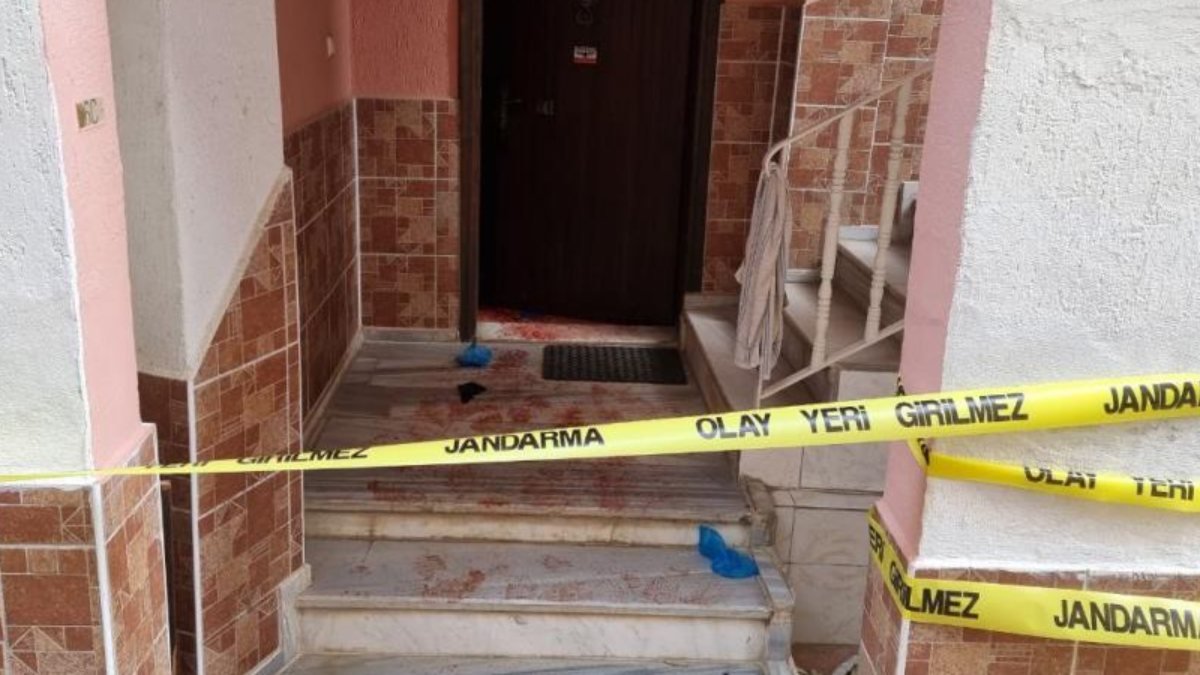 Antalya'da kıskançlık krizi: Arkadaşını öldürüp cinsel organını kesti