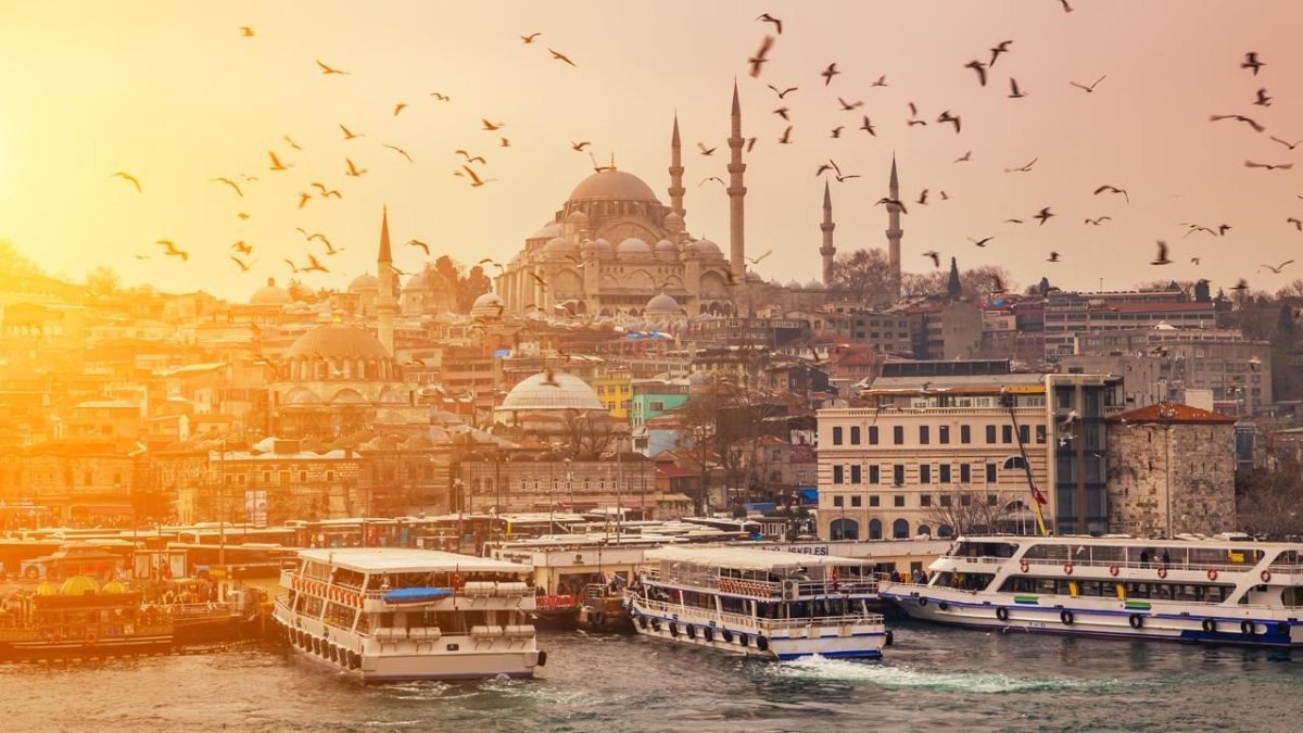 Saç Ekimi Nedir? Nasıl Yapılır? İstanbeautiful Açıkladı!
