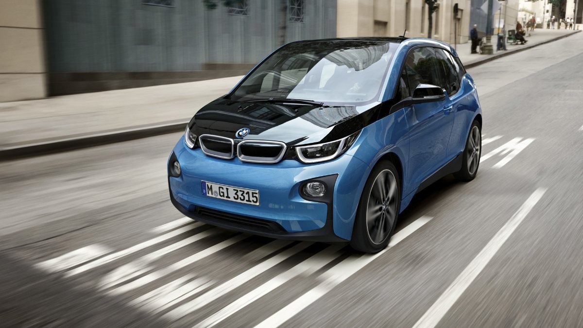 Elektrikli BMW i3 yakında yollara veda edecek