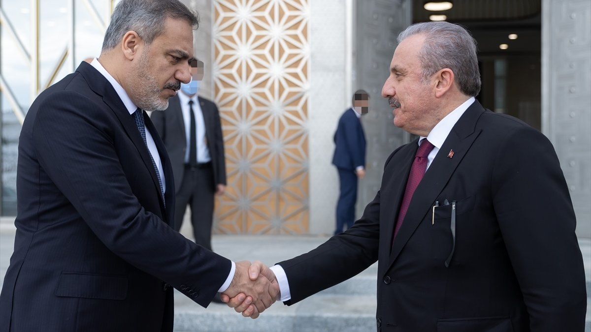 Mustafa Şentop'tan Hakan Fidan'a ziyaret