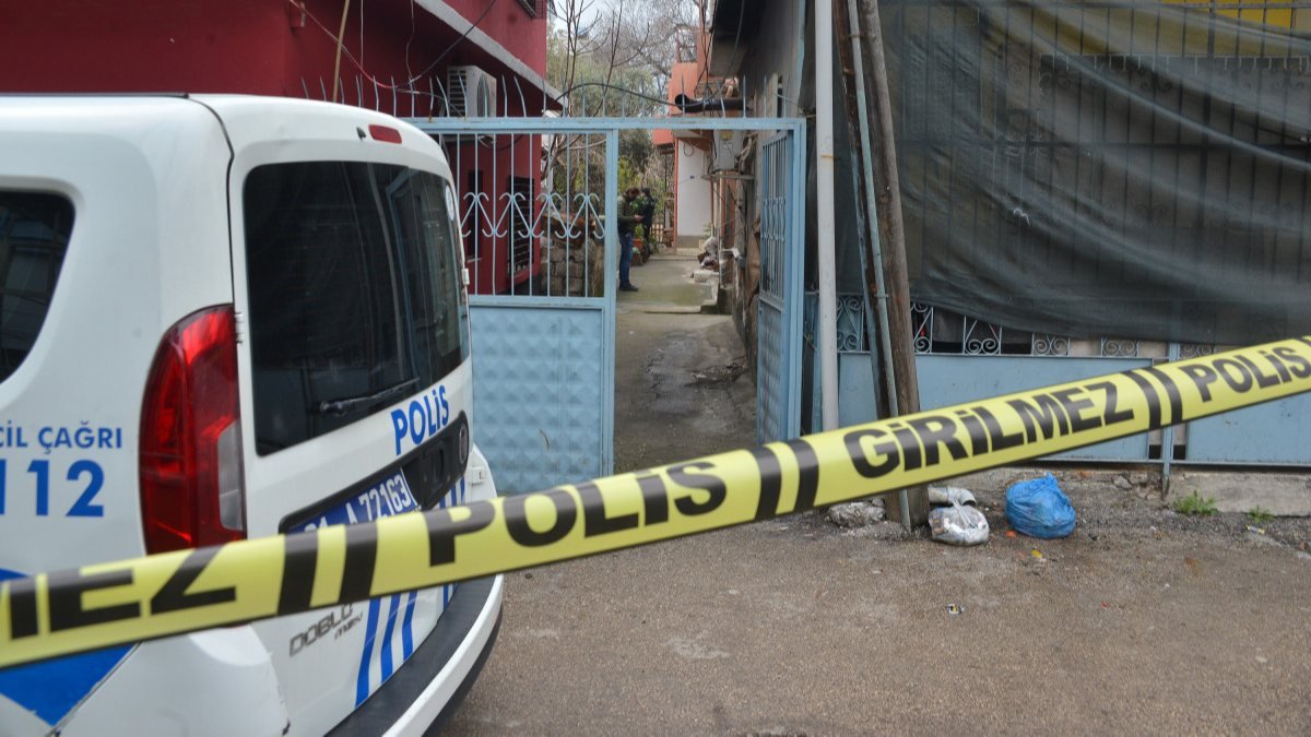 Adana’da bir kadın, silahlı saldırıya uğradı