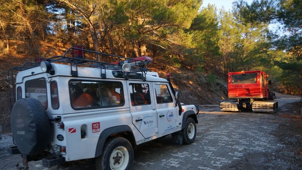 Kaz Dağları'nda mahsur kalan 21 kişi kurtarıldı