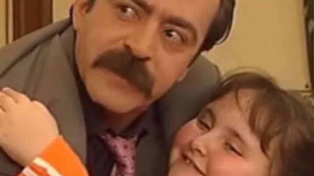 En Son Babalar Duyar'ın Ceren Burger'i kendisinden bir tane daha doğurdu! Kızına ve son görüntüsüne bakın...