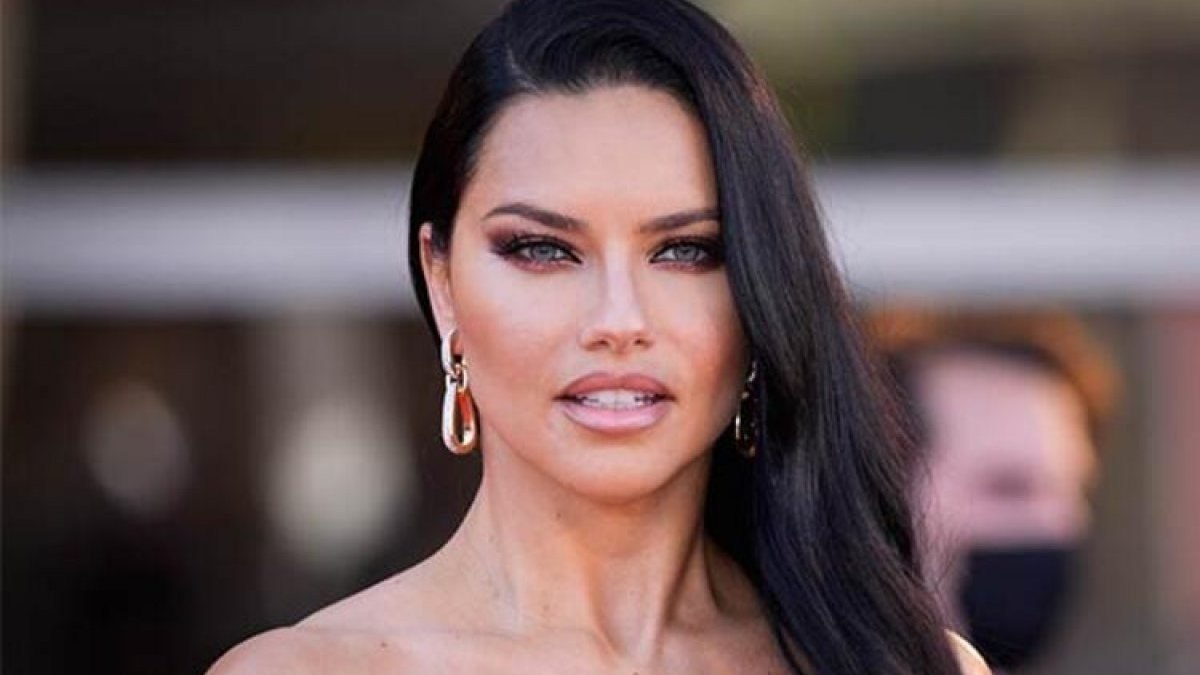 Adriana Lima üçüncü kez anne oluyor