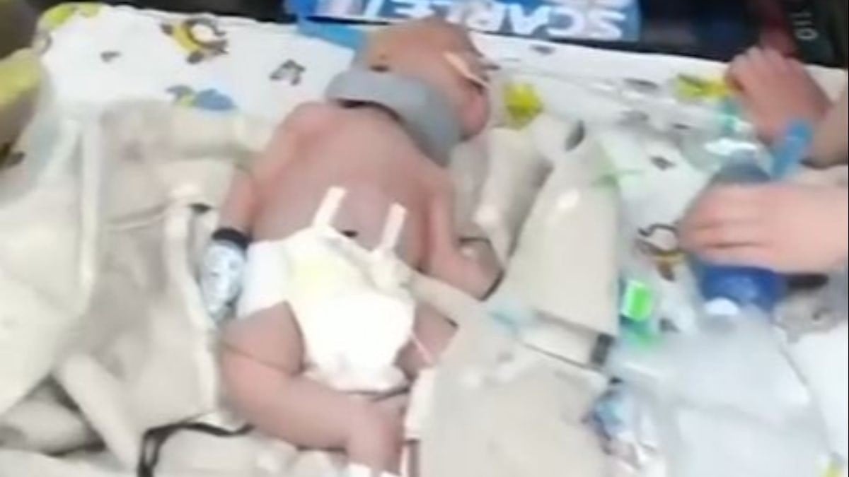 Ukrayna'da yeni doğan bebekler sığınağa taşındı