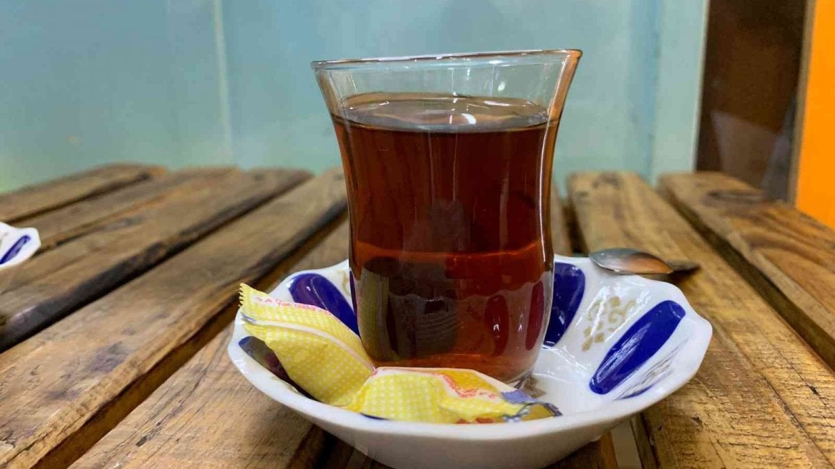 Eskişehir'deki ocakta çay 1 lira 25 kuruş