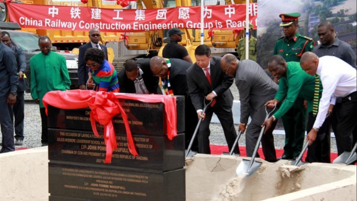 Çin, Tanzanya'da Afrikalı liderleri yetiştireceği okulu açtı
