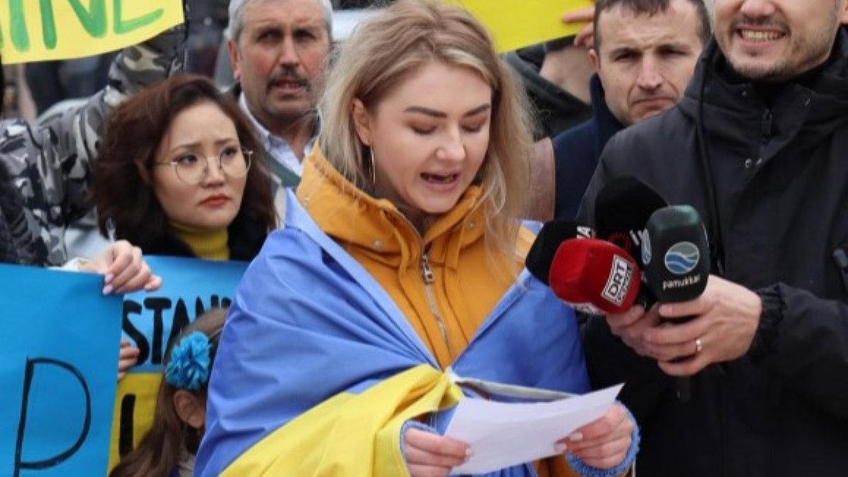 Denizli'de Ukraynalı kadınlardan barış çağrısı