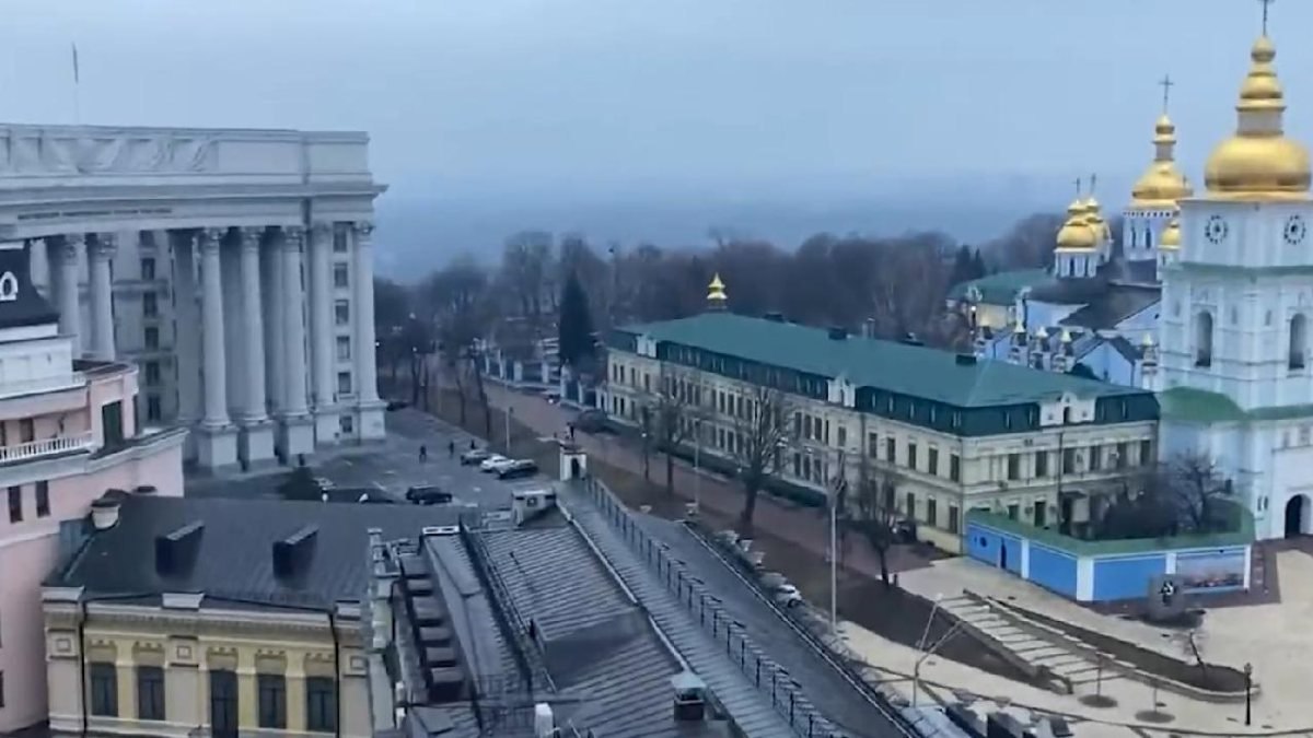 İngiltere'nin Kiev Büyükelçisi Ukrayna'dan ayrıldı