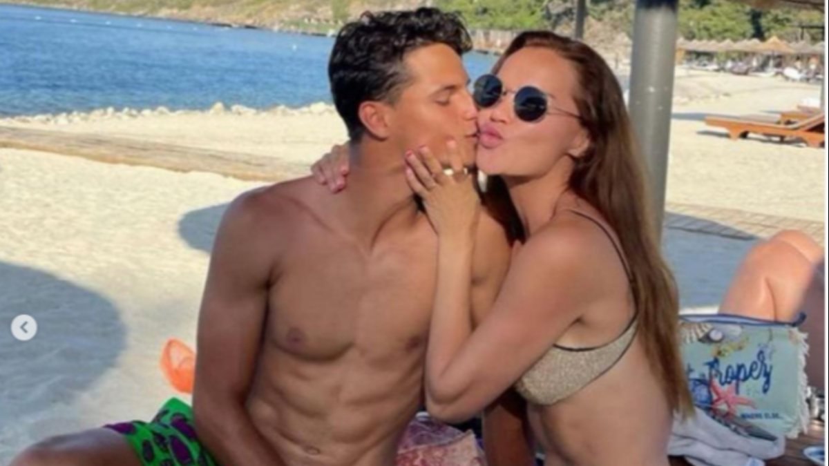 Ebru Şallı'nın oğlu Beren 18 yaşına girdi