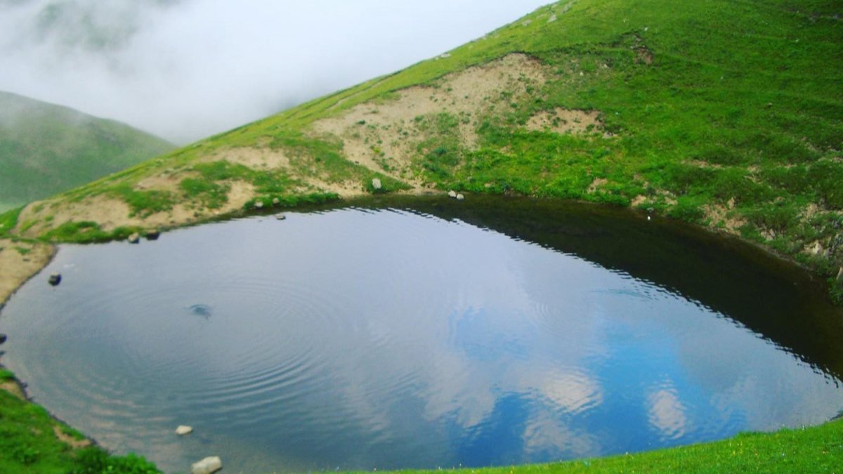 Define kazısında tahrip olan Dipsiz Göl'ün kökeni belirlenemedi