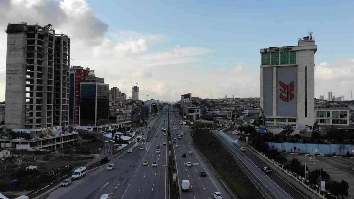 İstanbul'da vatandaşlar kar uyarılarını dikkate aldı